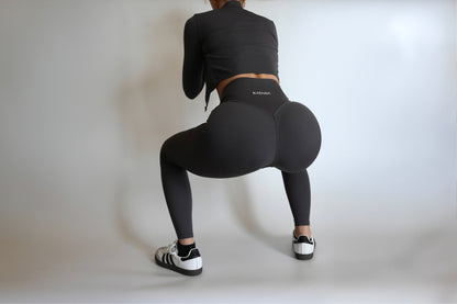 Form crop jacket